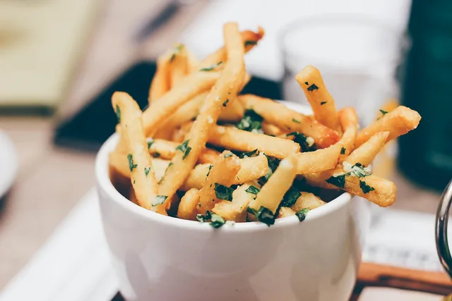 bowl, french fries, food, fries, potato fries, fast food, deep fried, fried food, eat, savory, food photography, french fries, french fries, french fries, food, food, fries, fries, fries, fries, fries, fast food, fast food. Food-safe promotional merchandise for UK restaurants: a supplier compliance checklist