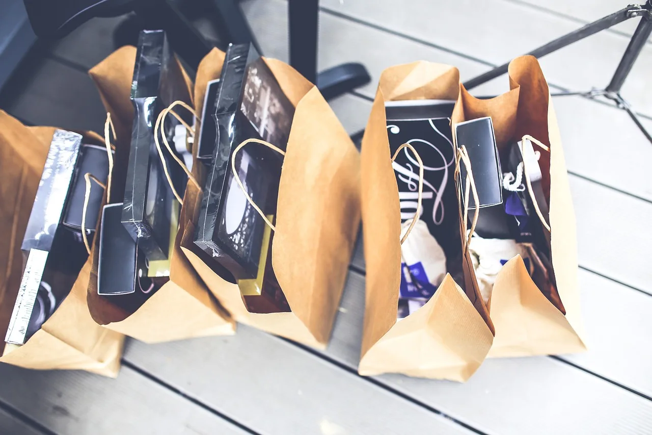 shop, shopping, bags, gift, brown, blank, market, product, carry, recycle, paper, shopping, shopping, shopping, shopping, product, product, product, product, product, recycle, recycle