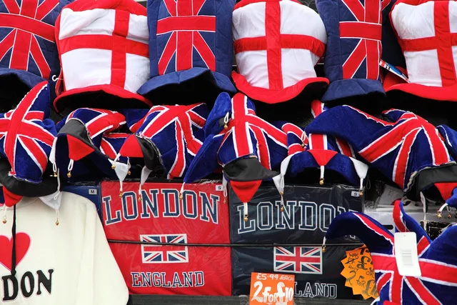 britain, british, clothing, england, english, flag, london, red, souvenir, souvenirs, hat, hats, t-shirt, british flag, tourism, united, kingdom. Promotional merchandise disclosure policy: what it covers