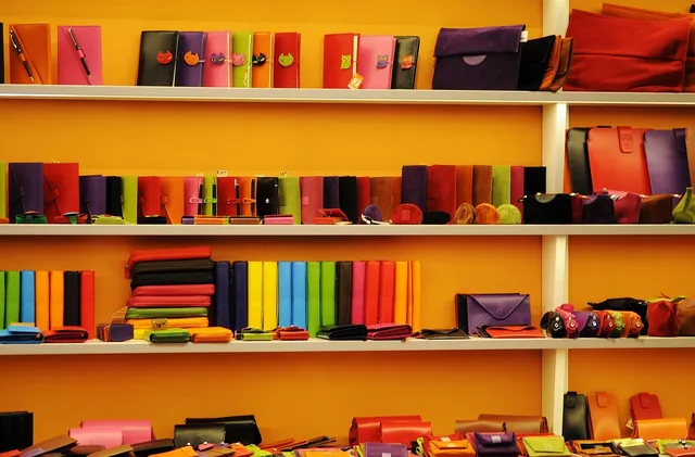 shelf, store, shop, purses, furniture, shopping, exhibition, interior, wall, design, decoration, wallets, notepads, cases, shelves, colors, merchandise, shelves, merchandise, merchandise, merchandise, merchandise, merchandise. When to run a promotional merchandise quality checklist