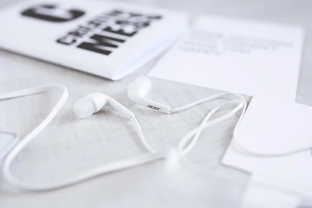earphones, headphones, white, modern, minimalist, minimal, desk, light, acer, tech, technology, digital, stereo, music, sound, listening, wire, minimalist, minimalist, minimal, tech, tech, tech, tech, tech, listening. Trade show giveaways UK: which products generate the most leads?